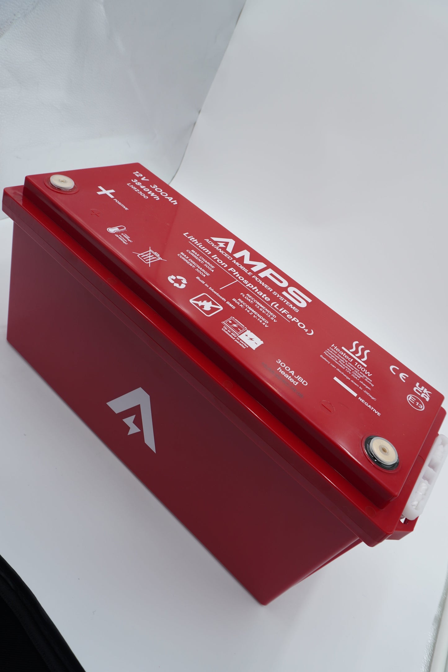 12V 300Ah Lithium Battery w/ heater and 300A BMS